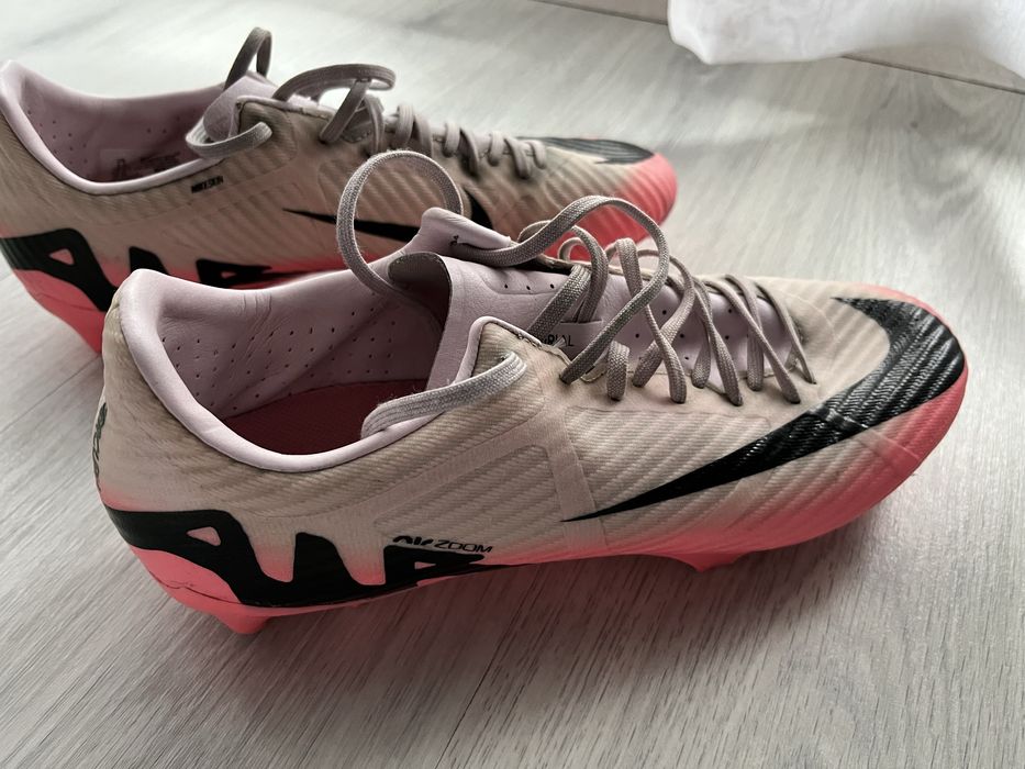 Korki buty piłkarskie nike mercurial rozmiar 40.5