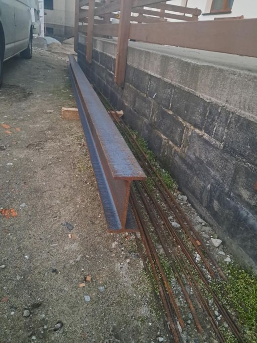 Dwuteownik ipe 220. Podciąg, belka stalowa
Dwuteownik ipe 220. Podciąg