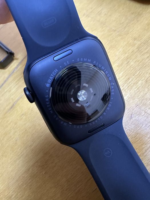 Apple watch SE 2 44mm оригінал