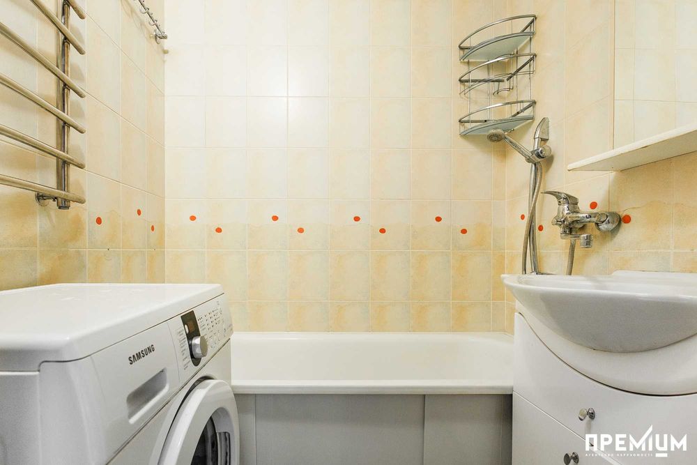 Продаж 3-х. кімнатна квартира вул.В.Дивізії
