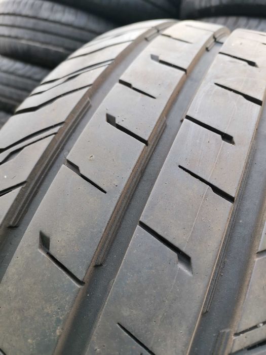 bus lato Continental 235/65/16C 8.5mm z 2021r 2szt