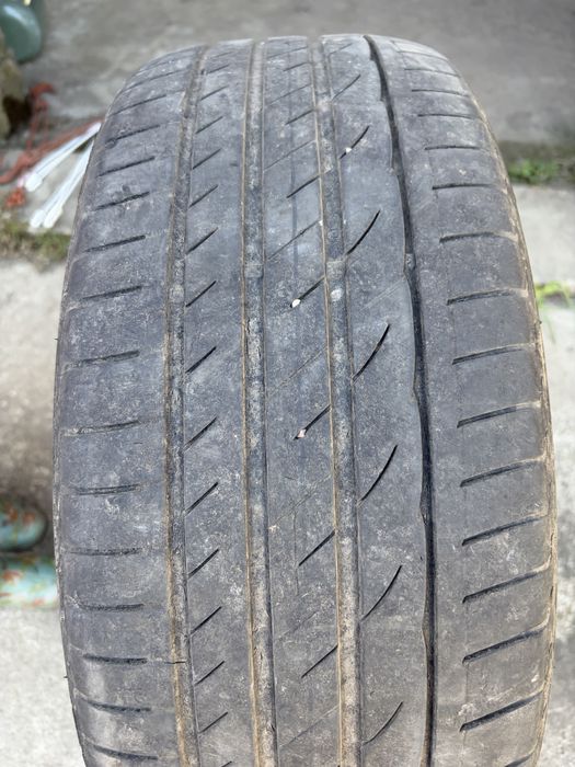 Продам шини laufen