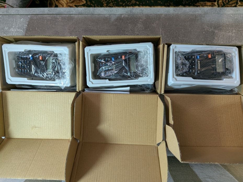 Рація Baofeng UV-5R (залишилось 2 шт)