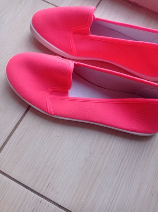 Tenisówki damskie 39