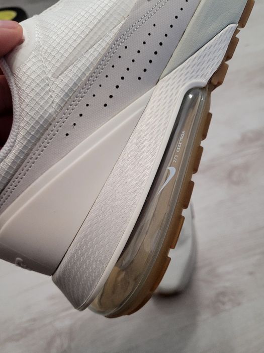 Кроссовки NIKE AIR MAX PULSE нові original
