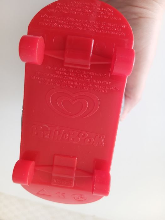 Figura Skater Beth & Boom (brinde antigo dos gelados Olá)