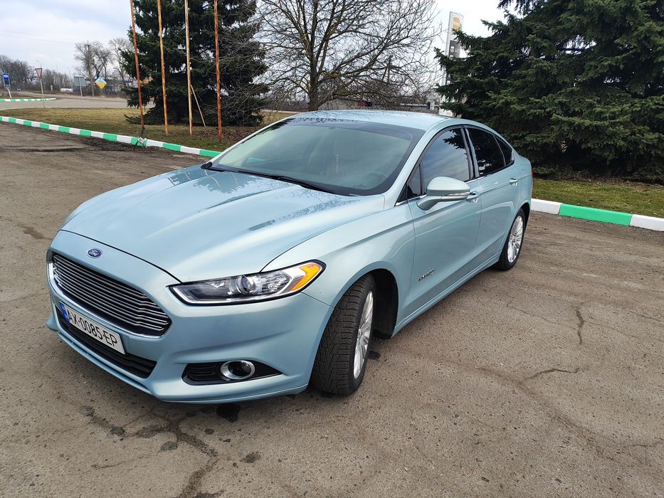 Ford Fusion гибрид