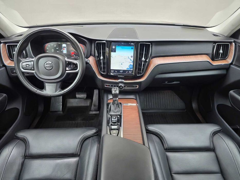 Volvo XC60 T6 Inscription      2019