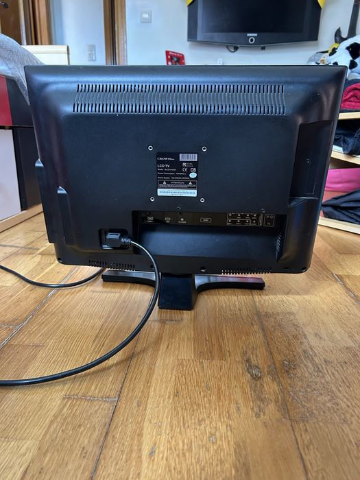 CROWN Japan 19-Inch LCD Monitor/TV ALCD1910447013930675752963