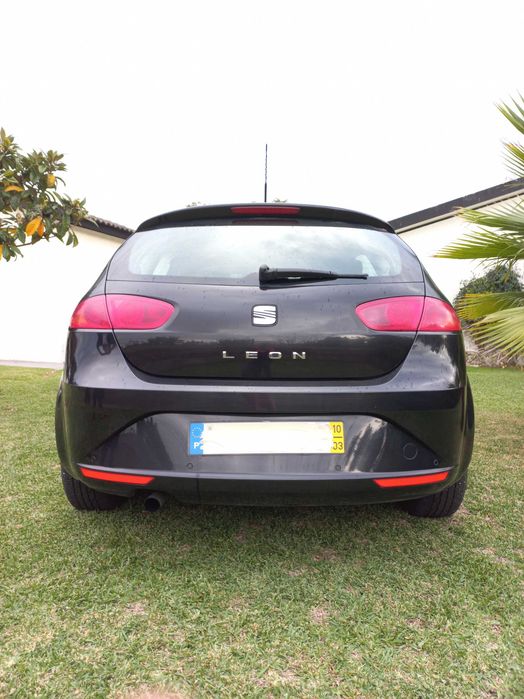 Seat Leon 1.6 TDI 2010 — photo 4