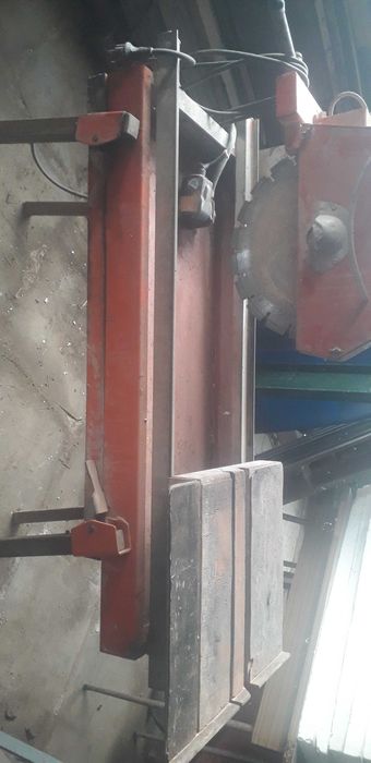 Maquina de cortar a agua