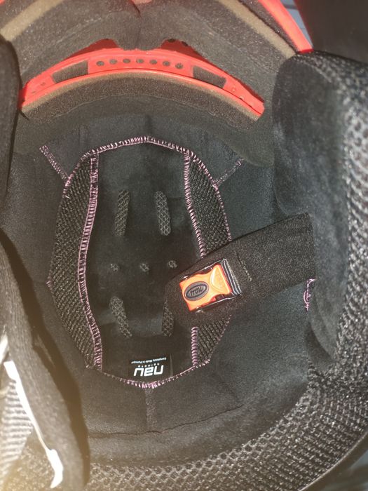 Capacete igual a novo