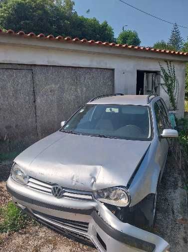 VW Golf IV - Carrinha para peças