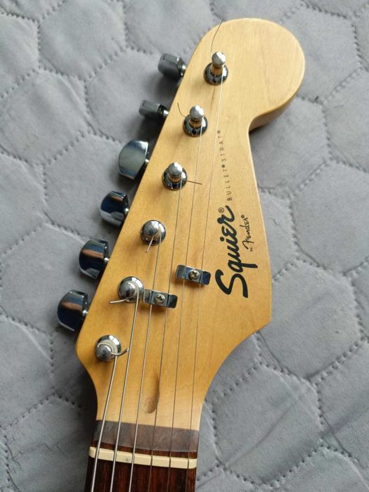 gitara squier stratocaster