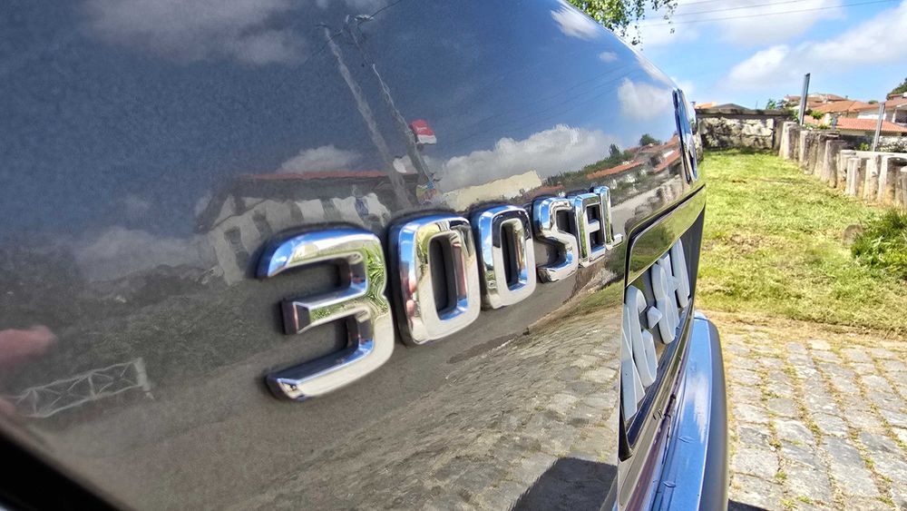 Mercedes Benz 300SEL