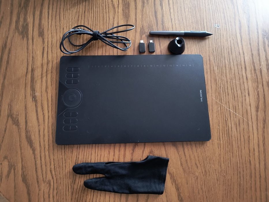 Tablet graficzny huion HS610
