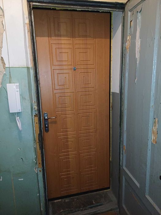 Терміново продам 1-кімн. Кв-ру по вул. Радистів 4А.