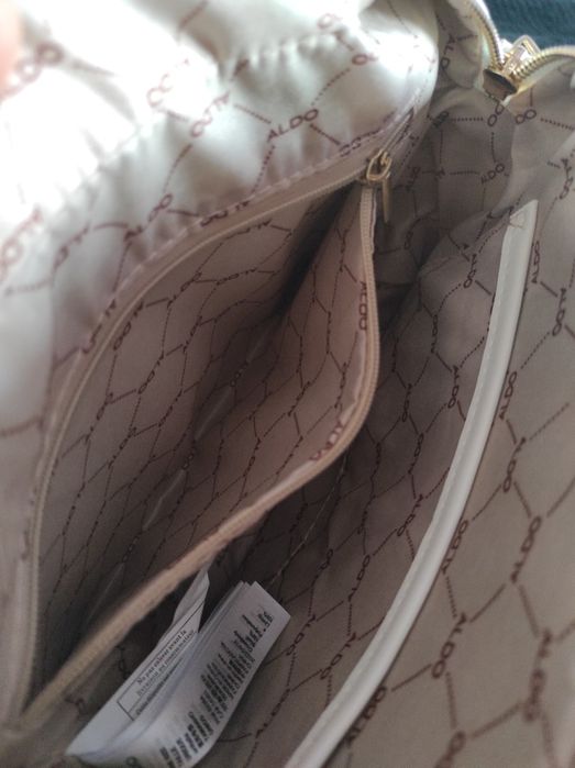 Torebka na ramię Aldo Wylamaena biała złoty łańcuch  18x23