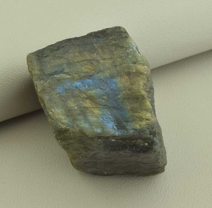 Лабрадор разные размеры образцы не обработанные минерал