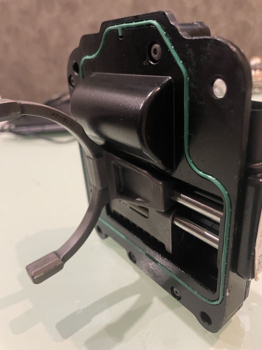 Jeep Cherrokee KL привод актуатор раздатки