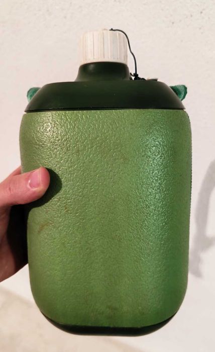 Cantil Vintage Verde Antigo (Made in Portugal | Azoia - Leiria)