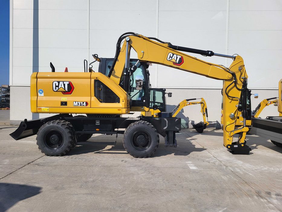 Wynajem koparki z operatorem CAT M314 JCB JS22 WR CAT 434