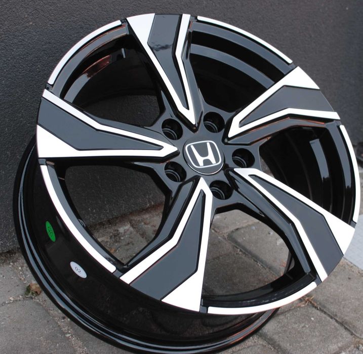 Nowe alufelgi 17 5x114,3 et49 7.0J Honda cr-v hr-v civic Toyota Corolla cross yaris cross corolla avensis auris Nissan x-trail kadjar renaultqashqai