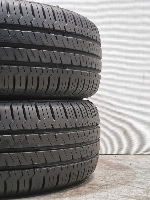 [Como Novos] 2 Pneus 225/65R16C HANKOOK