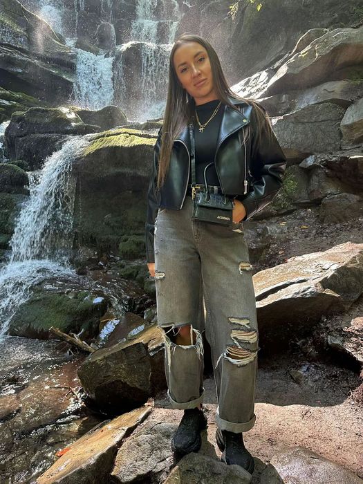 Шикарні джинси від Bershka S-M