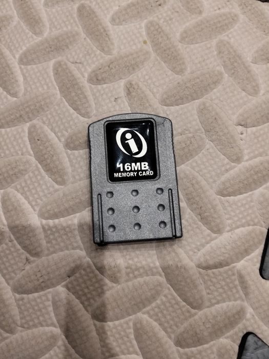 Uma Ps2 com comando e muito mais