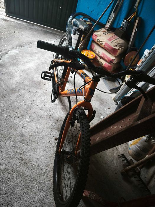 Bicicleta com macha a venda