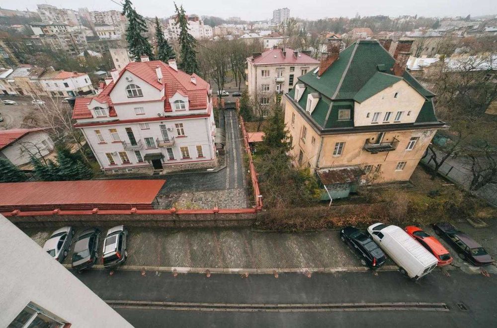 Продаж 3 кімнатної квартири, ближній центр, вулиця Мечнікова, місто Львів