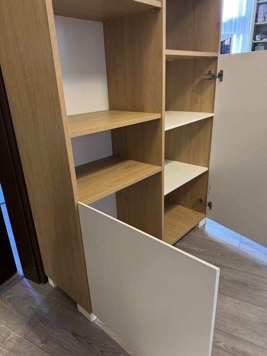 Regał Meblik UNI OAK białe fronty