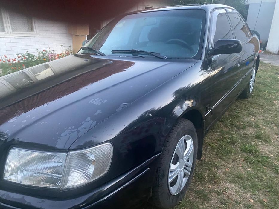 Audi 100 1994 VIN WAUZZZ4AZRN010161 фото оголошення 3 з 8