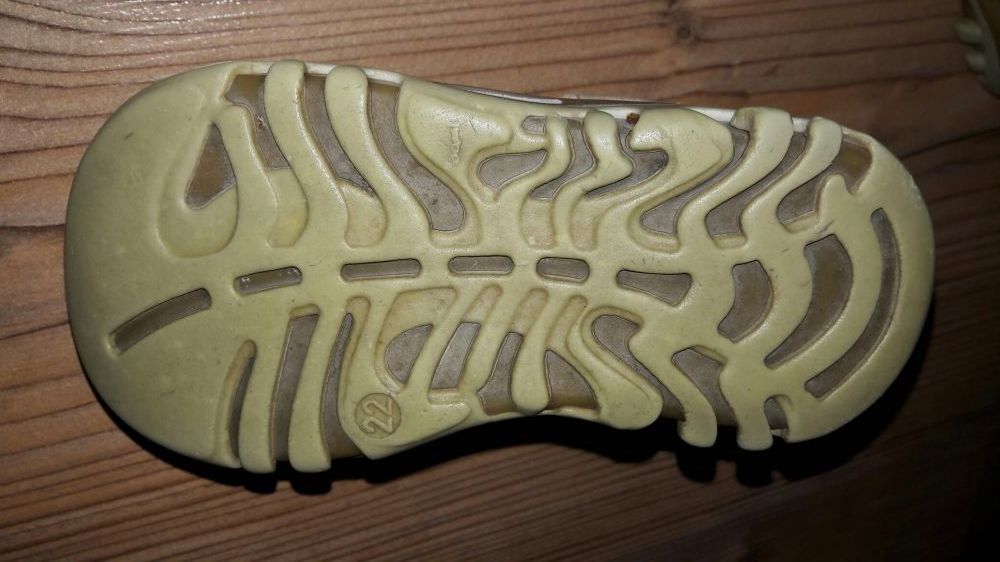 Buty Bartek, rozmiar 22.