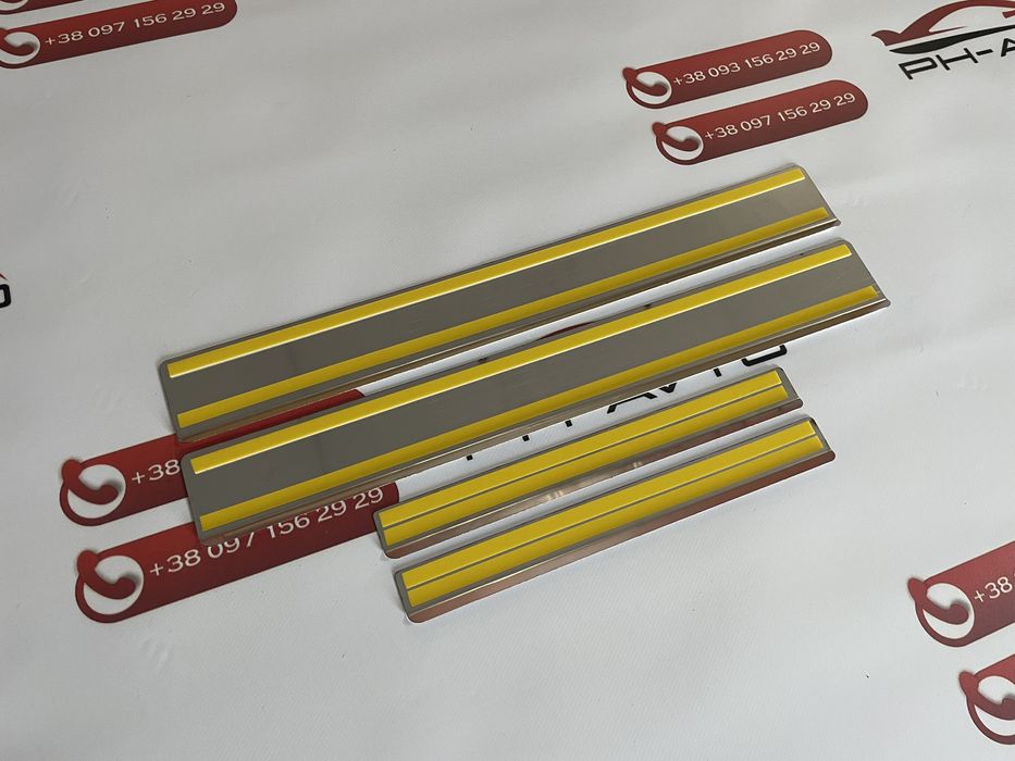 Накладки на пороги Renault Dacia Duster 2 з 2018 р.в. Хром