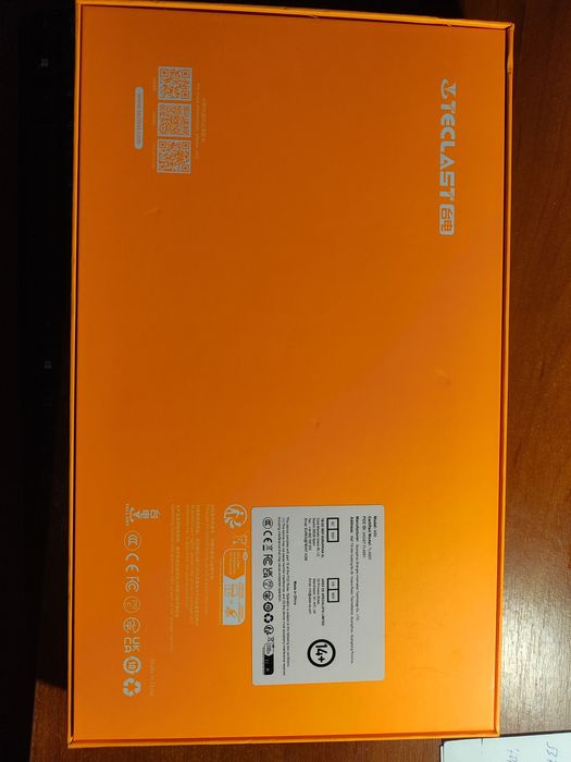 срочно планшет Teclast M50  6/128