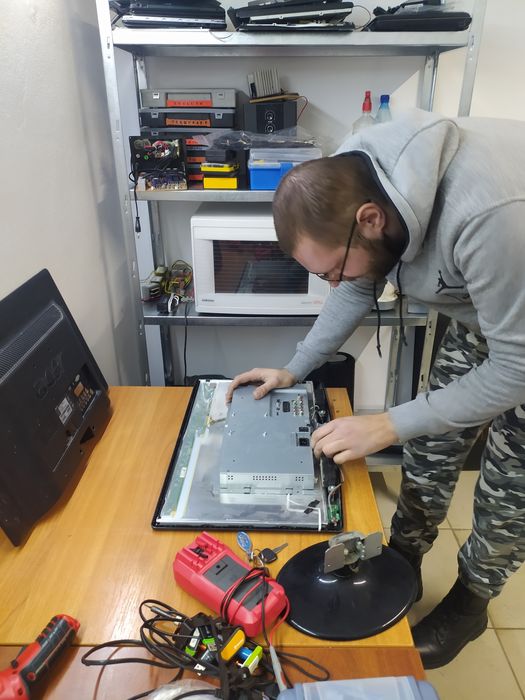 Ремонт Техніки, Ремонт Телевизоров, Ремонт Инветрора, Ремонт Кофемашин