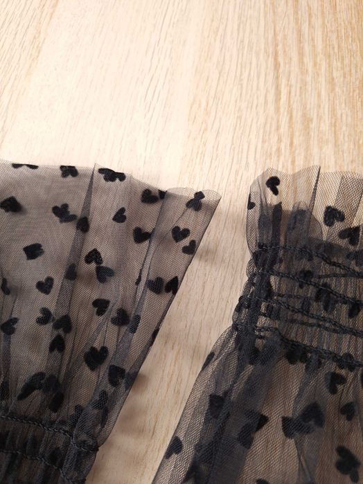 Doczepiane Fałszywe Mankiety Na Gumie Czarne W Serca