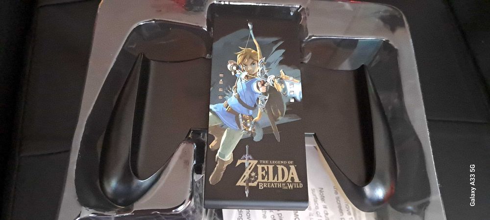 Suporte de Carga NINTENDO para Comandos Joy-Con.