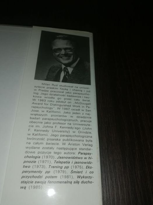 Parapsychologia, fakty i opinie