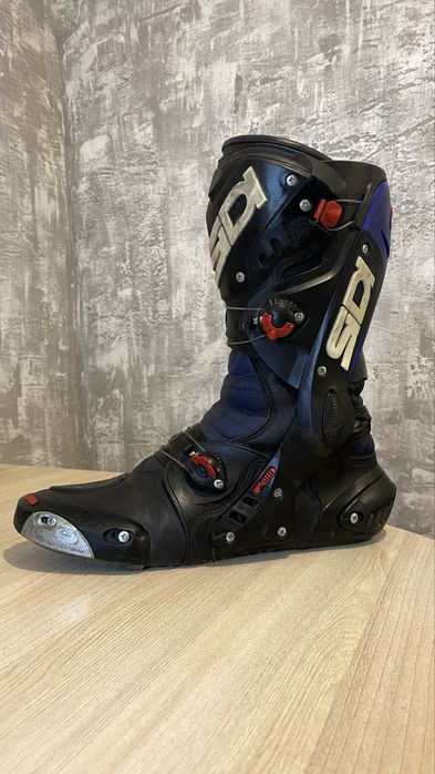 Мотоботи sidi