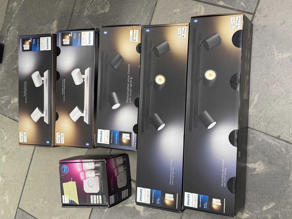 Listwa świetlna 2x  PHILIPS HUE black Ambiance Runner czarny WiFi