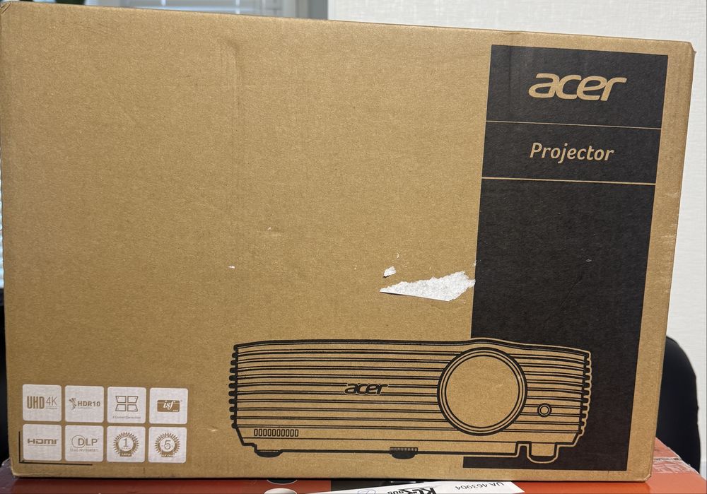 Проектор Acer H6815BD