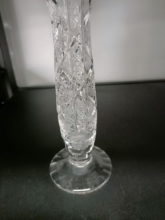 Ładny wazon kryształowy