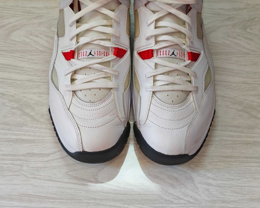 Оригінальні Кросівки Nike Air Jordan Jumpman Two Trey