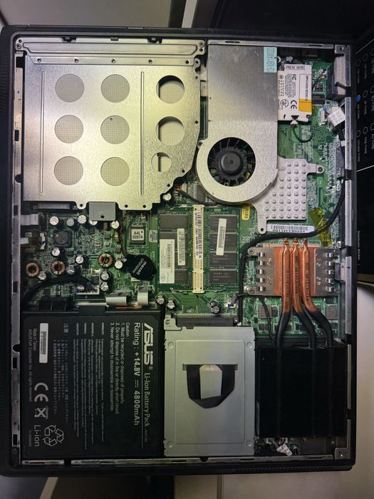 Portátil Asus A4000