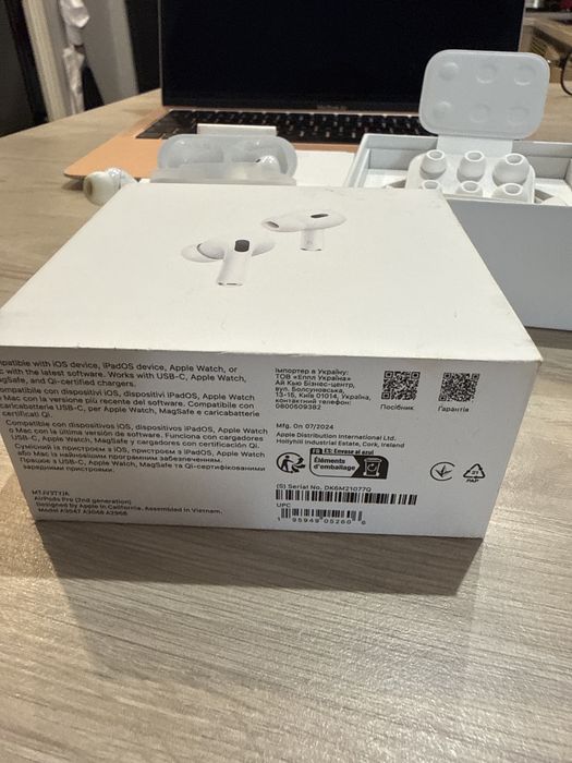 Airpods pro 2 orginalne etui ladujace i 3 sluchawki