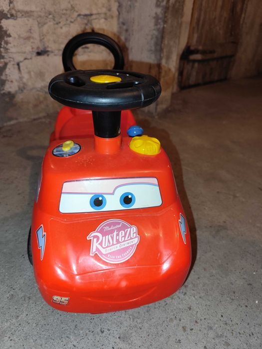 Jeździk zygzak McQueen używany