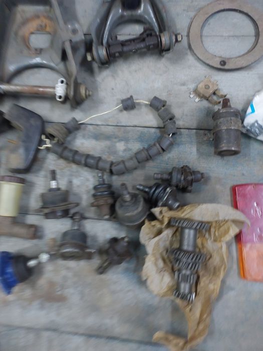 Продам запчасти москвич